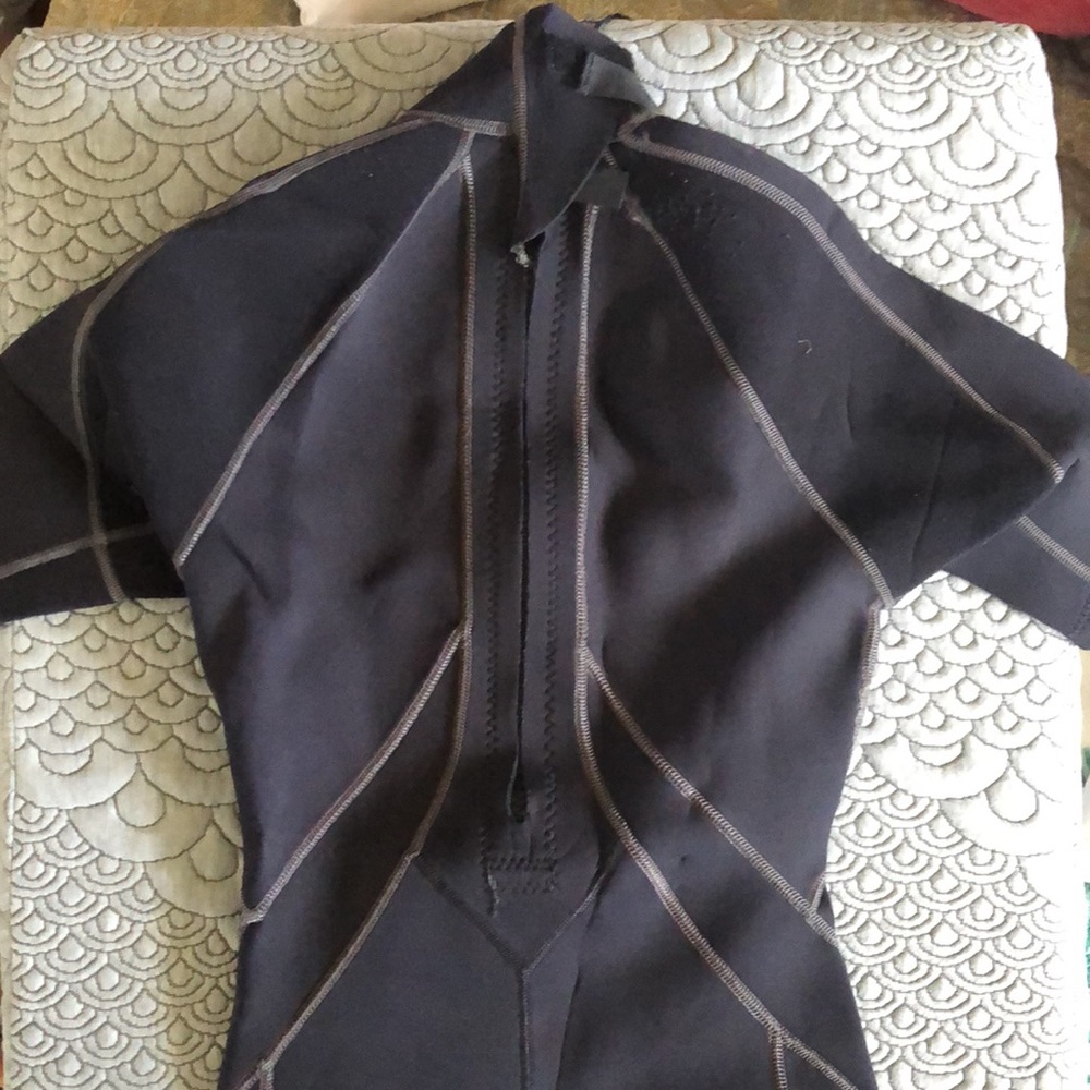 Dive N Surf Wetsuit Size S View 4